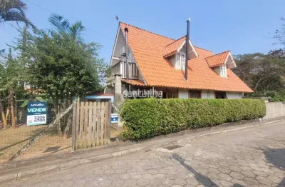 Casa com 3 quartos à venda na Rua Bernardina Maria Lopes, 269, Tapera, Florianópolis por R$ 750.000