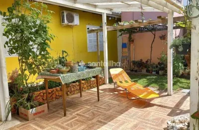 Casa com 3 quartos à venda na Servidão das Pitangas, 297, Campeche, Florianópolis por R$ 1.500.000