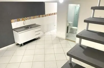 Casa com 3 quartos para alugar na Servidão Nova Esperança, 555, Campeche, Florianópolis por R$ 3.900