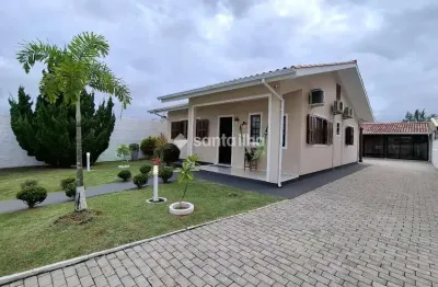 Casa com 2 quartos à venda na Servidão Francelino José Demétrio, 60, Campeche, Florianópolis por R$ 1.680.000