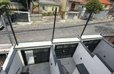 Casa com 2 quartos à venda na Rua Raimundo Mattiuzzo, Vila Araguaia, São Paulo