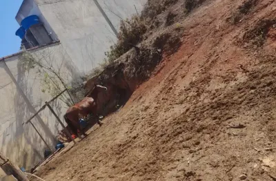 Terreno à venda na Rua Pindaré, São Cosme de Baixo (São Benedito), Santa Luzia