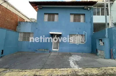 Casa comercial com 5 salas para alugar na Travessa Calado, 6, Liberdade, São Paulo