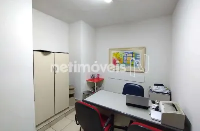 Sala comercial com 2 salas para alugar na Rua Cincinato Braga, 102, Bela Vista, São Paulo