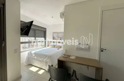 Kitnet / Stúdio para alugar na Rua Padre Chico, 321, Pompéia, São Paulo