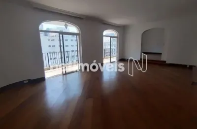 Apartamento com 3 quartos para alugar na Rua Barão de Capanema, 49, Cerqueira César, São Paulo