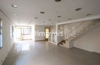 Casa com 3 quartos para alugar na Rua José Antônio Coelho, 518, Vila Mariana, São Paulo