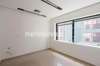 Sala comercial com 4 salas para alugar na Rua Helena, 218, Vila Olímpia, São Paulo
