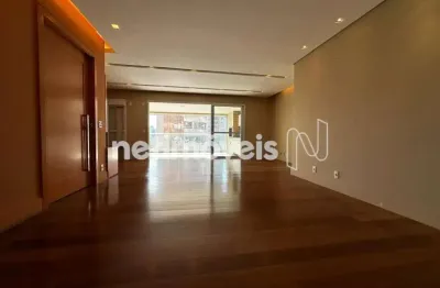Apartamento com 3 quartos à venda na Rua Araguari, 409, Vila Uberabinha, São Paulo