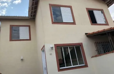 Casa em condomínio fechado com 2 quartos à venda no Jardim Petrópolis, Cotia 