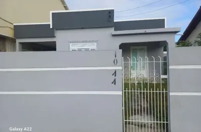 Casa à venda no ips – 3 quartos, 2 banheiros e excelente localização, campos dos goytacazes, rj