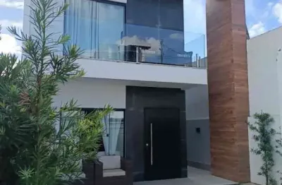 Duplex à venda com piscina com 3 quartos sendo 2 suítes – 170m² de conforto e sofisticação, parque