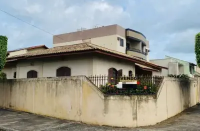 Casa de esquina com piscina no alphaville 1 – 469 m² | 2 quartos + suíte | área gourmet completa, c