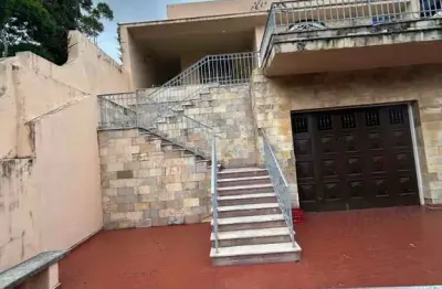 Casa à venda no centro com 3 quartos, sendo 1 suíte – campos dos goytacazes /rj