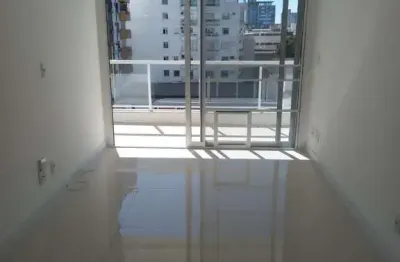 Vendo ou alugo apto 02 quartos sendo 1 suíte no roland garros, localizado na pelinca - campos dos g