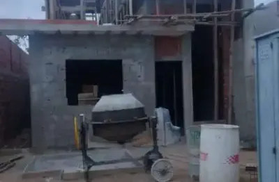 Casa nova em construção com 2 quartos, suíte e área gourmet – entrega em novembro/2025 - cidade jar