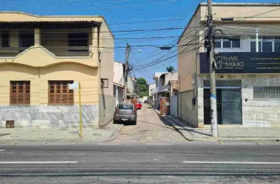 Terreno à venda no Centro, Campos dos Goytacazes 