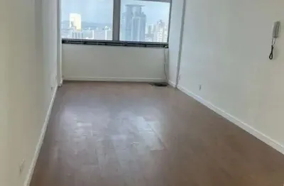 Sala comercial no centro de são caetano do sul – localização privilegiada com 1 vaga de garagem