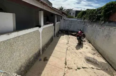 Terreno com duas casas independentes à venda no parque penha – ideal para morar e investir - campos