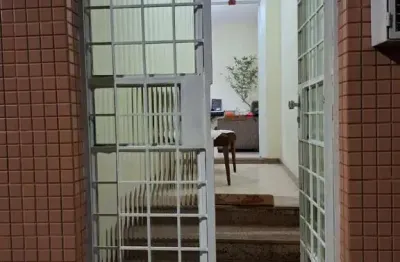 Casa à venda com 3 quartos, centro, campos dos goytacazes, rj