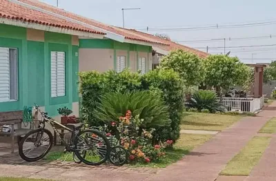 Casa em condomínio fechado com 2 quartos à venda no Heimtal, Londrina 