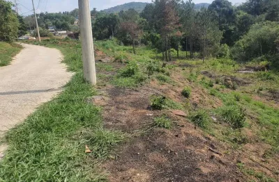 Terreno à venda em Pirucaia, Mairiporã 