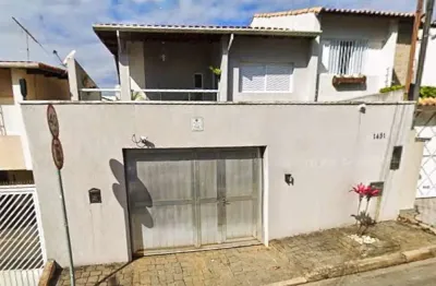Sobrado à venda com 3 quartos, sendo 1 suíte - vila oliveira, mogi das cruzes, sp