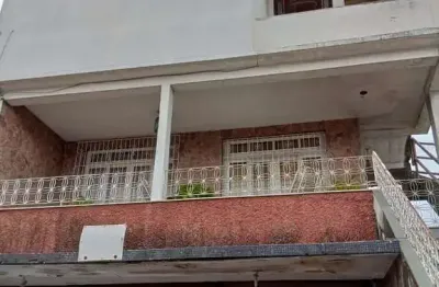 Sobrado à venda com 5 quartos, sendo 1 suíte - parque joão maria, campos dos goytacazes, rj