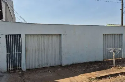 Casa com 3 quartos à venda no Jardim Everest, Londrina 