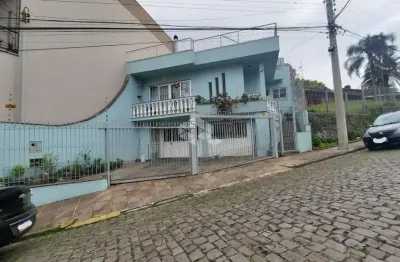 Casa 4 dormitórios, sendo 2 suítes, 2 vagas,  pio x, caxias do sul, rs