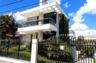 Casa à venda com 4 dormitórios, sendo 3 suítes, 6 vagas,  ana rech, caxias do sul, rs