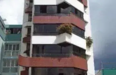 Apartamento à venda com 3 dormitórios, sendo 3 suítes, com 1 master, 2 vagas,   São Pelegrino, Caxi