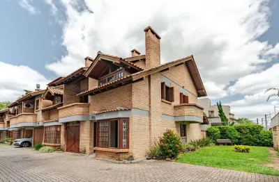 Casa à venda com 3 quartos, sendo 1 suíte - Tristeza, Porto Alegre, RS