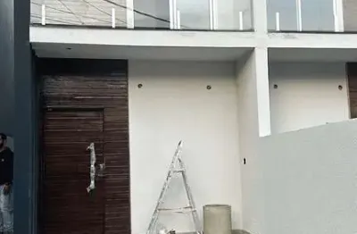 Casa à venda com 3 quartos, sendo 1 suíte - Jardim Mirna, Taboão da Serra, SP