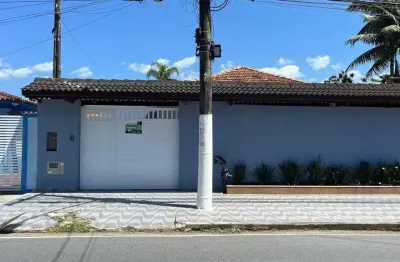 Casa para locação com 3 dormitórios, sendo 1 suíte - Centro, Bertioga, SP