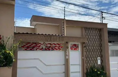 Casa à venda mobiliada e decorada com 3 quartos, sendo 1 suíte - Parque 10 de Novembro, Manaus, AM
