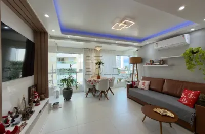 Apartamento com 3 quartos à venda na Rua Tiradentes, 1, Kobrasol, São José