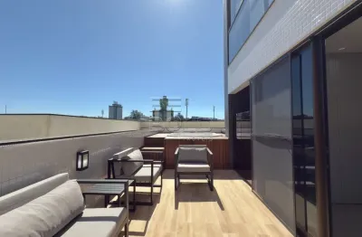 Apartamento mobiliado com terraço privativo,  jacuzzi no estreito