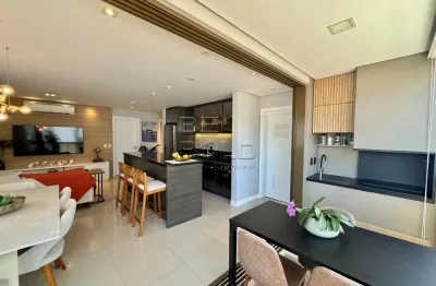 Apartamento 3 dormitórios finamente mobiliado  na beira mar do estreito