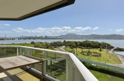 Apartamento amplo 4 suítes frente mar em condomínio exclusivo