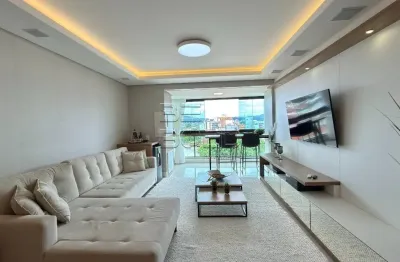 Apartamento com 3 quartos à venda na Rua Professor João José Cabral, 1, Balneário, Florianópolis