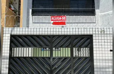 Casa com 2 andares em excelente estado na aldeota, prox ao centro