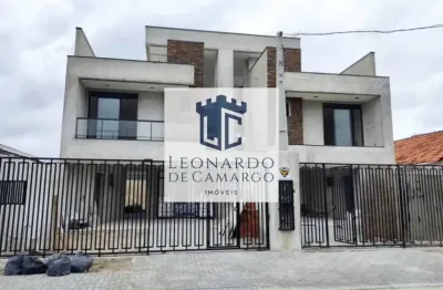 Lindo sobrado triplex com terraço no bairro capão da imbuia
