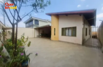 Casa à venda em ribeirão preto-sp: 3 quartos, 1 suíte, 2 salas, 4 banheiros, 7 vagas de garagem, 249,00 m² de área.
