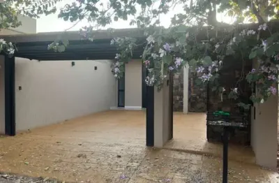 Imperdível oportunidade de casa à venda em Ribeirão Preto-SP, bairro Bonfim Paulista. 3 quartos, 1 suíte, 1 sala, 2 banheiros, 2 vagas de garagem, 77,91 m² de área! Visite hoje mesmo! Quer Imóvel Negó
