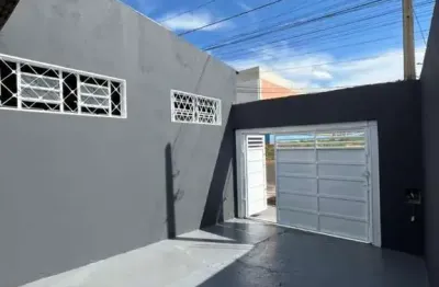Imperdível! casa à venda em ribeirão preto-sp, no jardim cristo redentor, com 2 quartos, 1 banheiro, garagem e 55 m². destaque para cômodo comercial!quer imóvel negócios imobiliários!