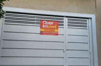 Casa com salão comercial à venda em Ribeirão Preto-SP, Campos Elíseos: 160m², 2 vagas de garagem. Imperdível! Quer Imóvel Negócios Imobiliários.