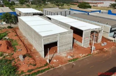 Aluga-se conj. de 3 galpões/barracão - 3.500m² de terren / 2.000m² const