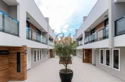 Casa em condomínio fechado com 3 quartos à venda na rua tobias de macedo júnior, santo inácio, curitiba, 240 m2 por r$ 1.742.000