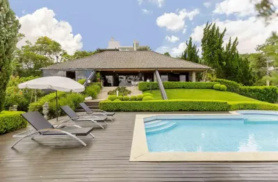 Casa com 4 quartos à venda no Santo Inácio, Curitiba 